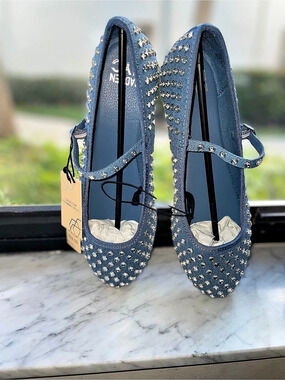 Steve Madden Madden NYC Studded Pointed-Toe Flats in Blue NWT